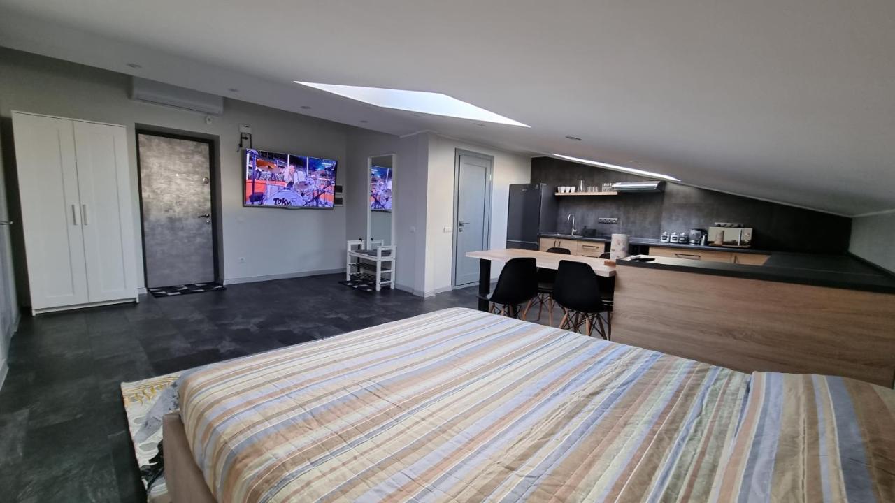 Mansarda Apartment Kamianets-Podilskyi Ngoại thất bức ảnh