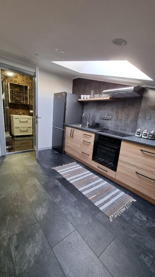 Mansarda Apartment Kamianets-Podilskyi Ngoại thất bức ảnh