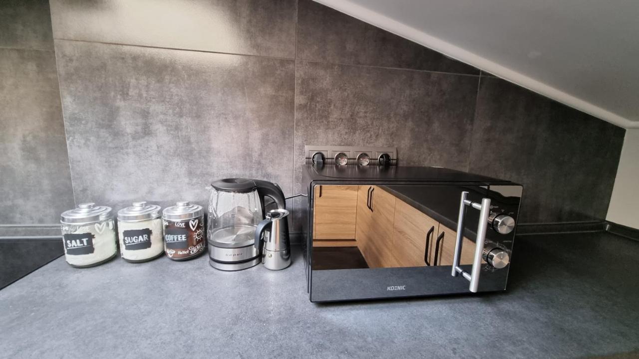 Mansarda Apartment Kamianets-Podilskyi Ngoại thất bức ảnh